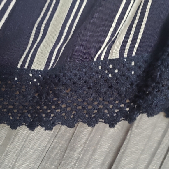 Off the shoulder, rayon dress. NWOT - Picture 6 of 6